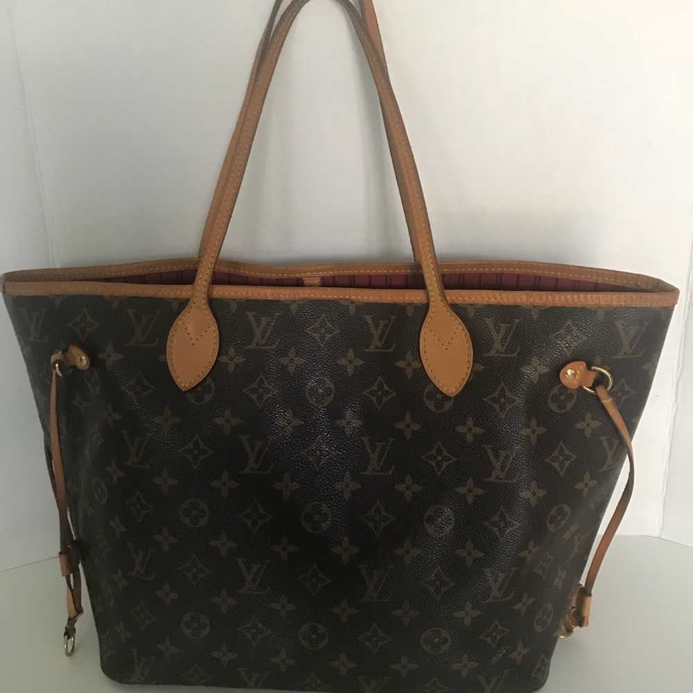 Authentic Louis Vuitton Neverfull MM tote bag